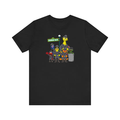 Grammar Nazis (Sesame Street)  - Men's T-Shirt